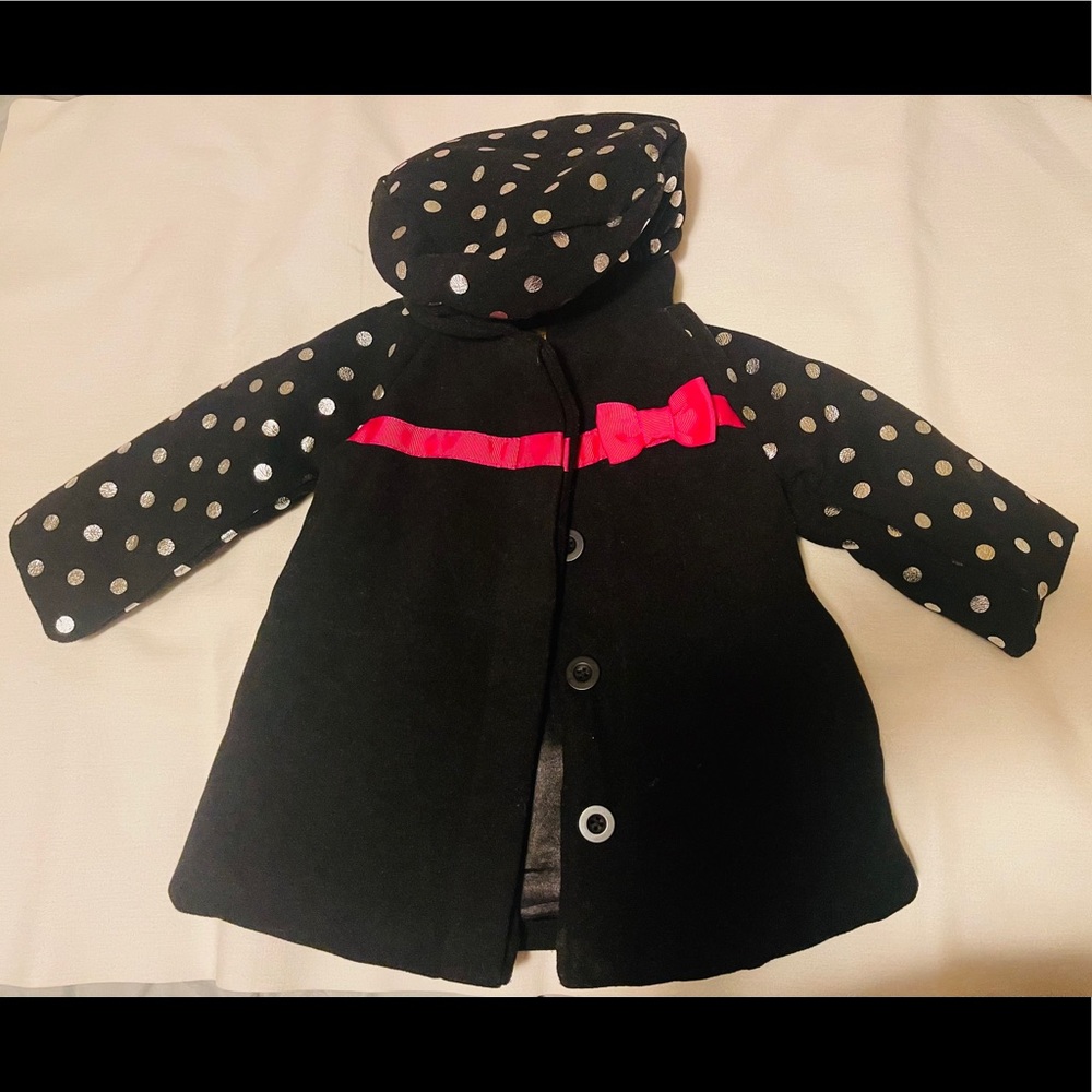 Penelope Mack coat in black